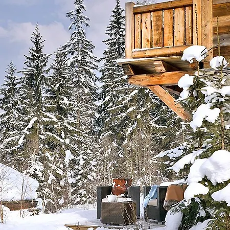 Domek alpejski Les Bossons Chalet Sleeps 10 Pool Wifi *
