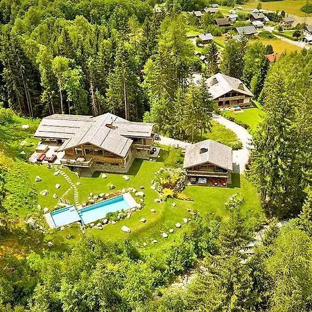 Les Bossons Chalet Sleeps 10 Pool Wifi * Chamonix